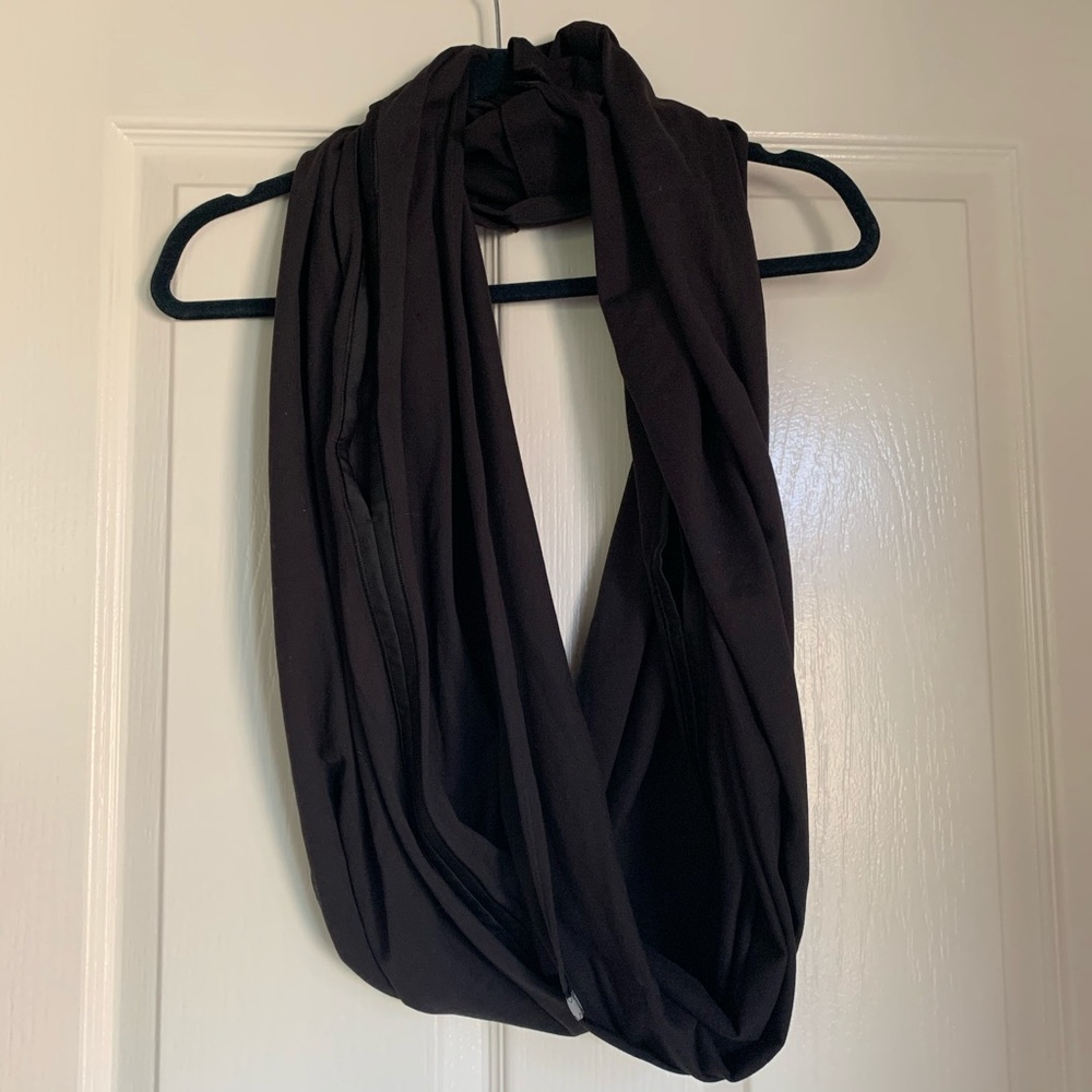 Lululemon vinyasa scarf